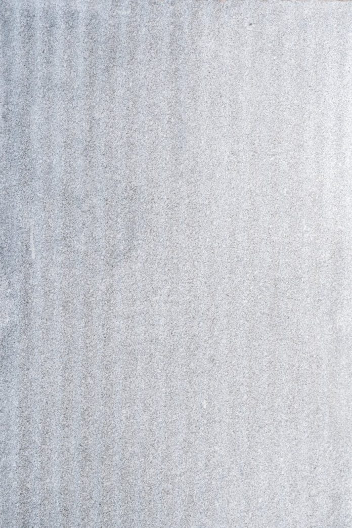 Liam Hemsworth as Geralt in The Witcher Season 4.